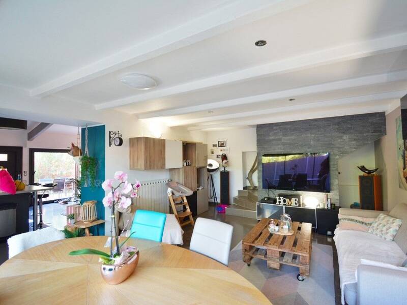 Maison à louer, 131m², SOLLIES PONT