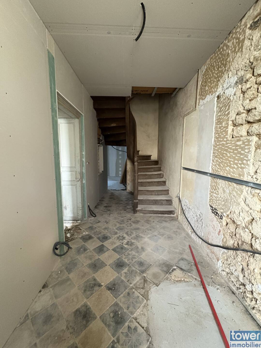 Maison à vendre, 307m², MEURSAC