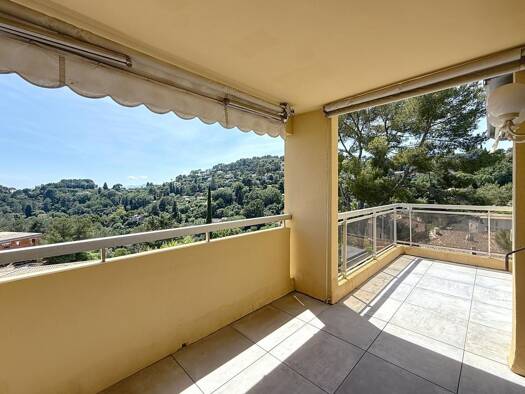 Appartement à vendre 320 000 € 3 pièces 2 chambres 67,4 m² Étage 2/2 Village-Le Val-Cabrieres Mougins 06250