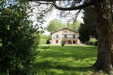 Maison à vendre 593 000 € 12 pièces 6 chambres 356 m² 2 691 m² de terrain Peyrehorade 40300