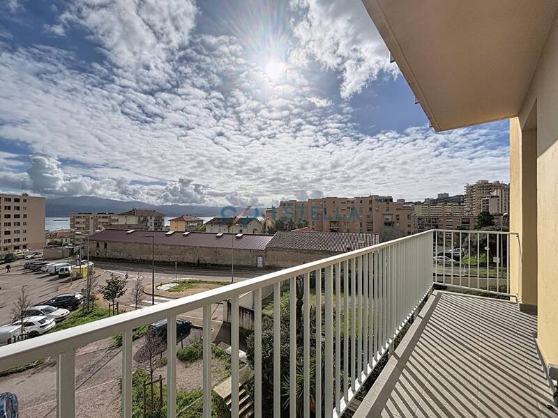 Maison à louer, 79m², AJACCIO