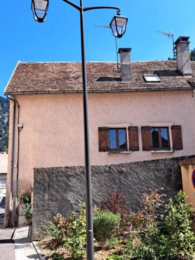 Maison à vendre 65 000 € 6 pièces 2 chambres 74 m² 60 m² de terrain Corps 38970