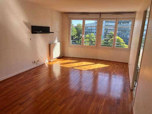 Appartement à vendre 296 800 € 3 pièces 2 chambres 66,29 m² Étage 3/4 La Terre Aux Clercs Saint-Gratien 95210