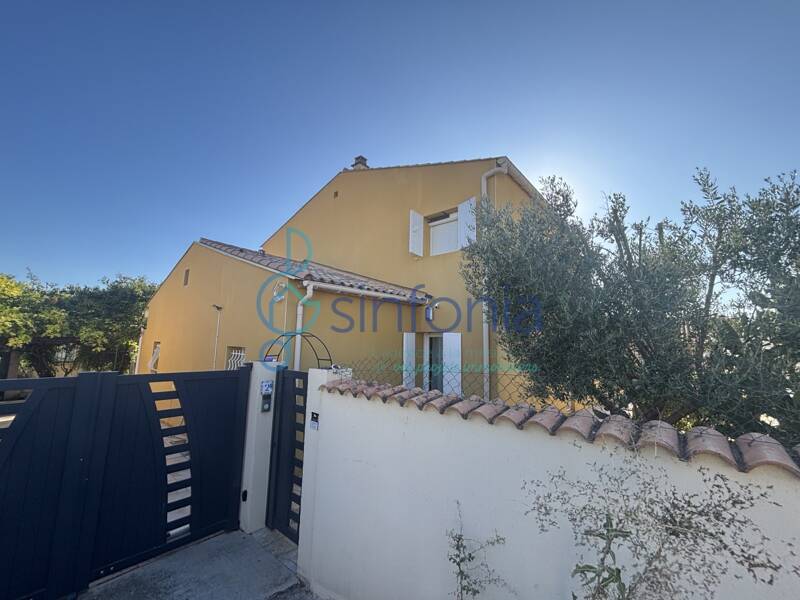 Maison à vendre, 169m², GALLARGUES LE MONTUEUX