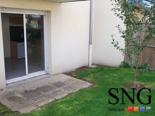 Appartement à louer 421 € 1 pièce 30,7 m² RDC Est Lisieux 14100