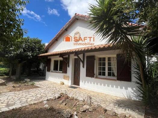 Maison de plain-pied à vendre 215 000 € 4 pièces 3 chambres 106 m² 536 m² de terrain Du Guesclin Béziers 34500