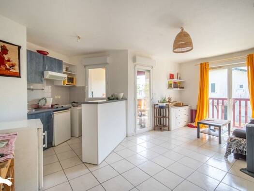 Appartement à vendre 154 000 € 2 pièces 1 chambre 33 m² Étage 1/1 Est Saint-Vincent-de-Tyrosse 40230