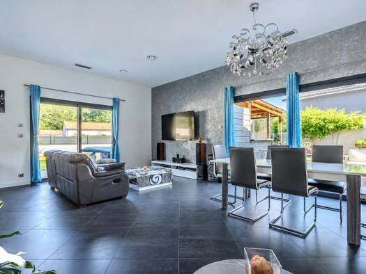 Maison à vendre 416 960 € 5 pièces 3 chambres 117 m² 837 m² de terrain Saint-Selve 33650