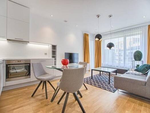 Appartement à vendre 418 000 € 4 pièces 3 chambres 91 m² RDC Rumilly 74150