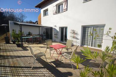 Maison à vendre 424 000 € 4 pièces 2 chambres 100 m² 1 700 m² de terrain Mouguerre 64990