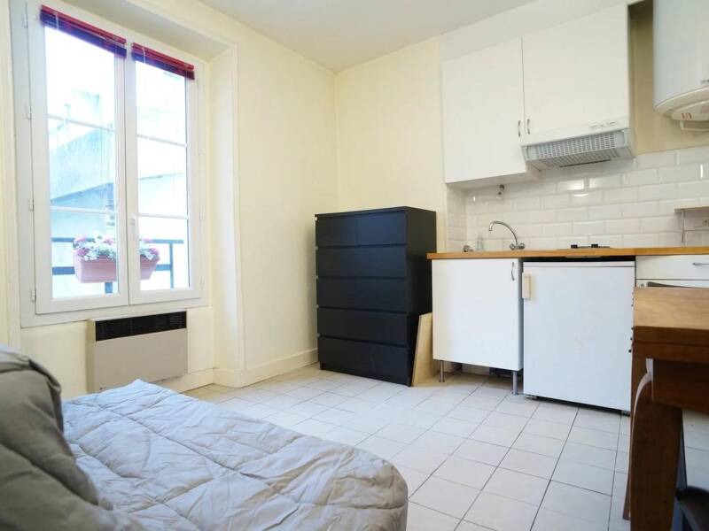 Maison à louer, 13m², PARIS 17E