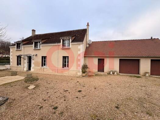 Maison à vendre 186 375 € 4 pièces 3 chambres 140 m² 1 020 m² de terrain Seigy 41110