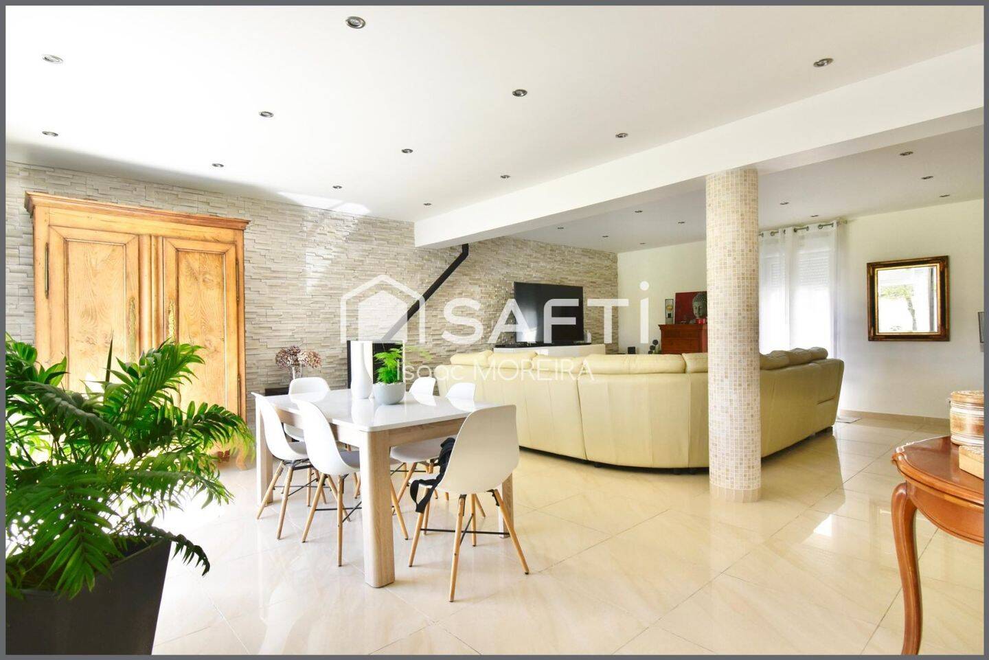 Maison à vendre, 180m², HOUDAN
