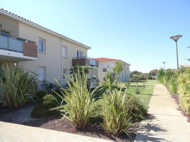 Maison à louer, 61m², SAINT LAURENT DE LA SALANQUE