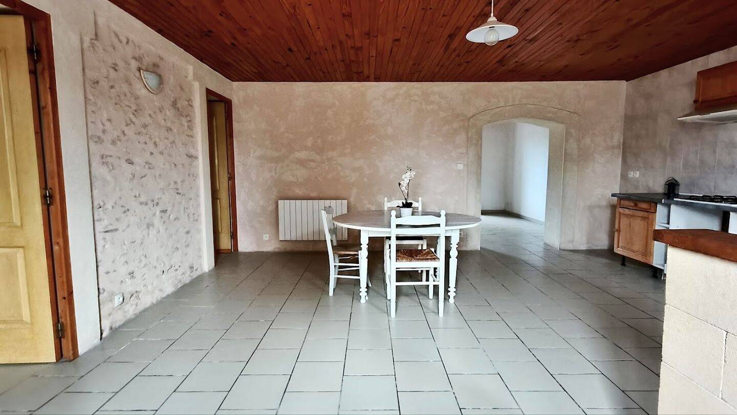 Maison à vendre, 110m², SAINT CIERS SUR GIRONDE