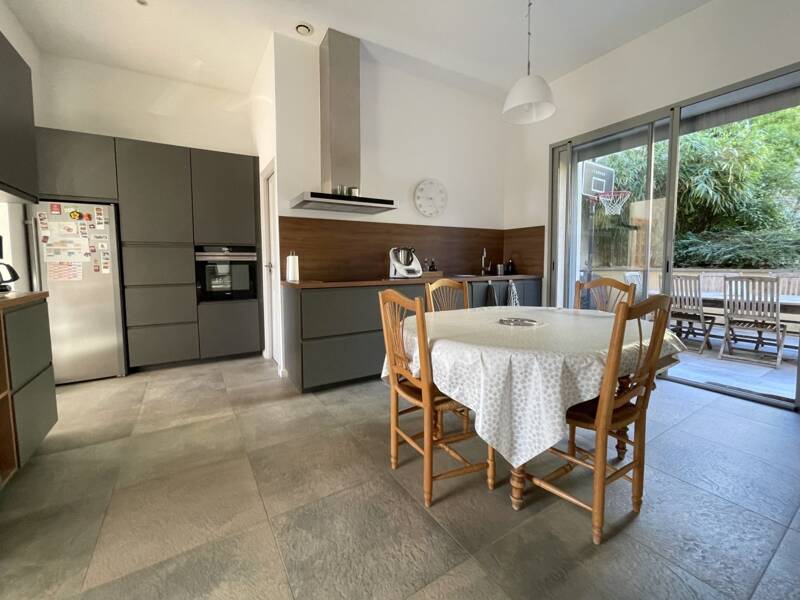 Maison à vendre, 181m², NIMES