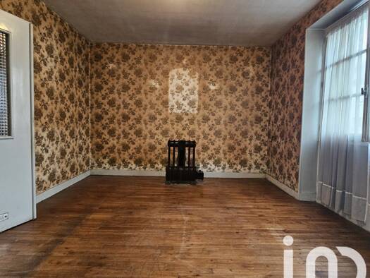 Maison de ville à vendre 110 000 € 4 pièces 3 chambres 92 m² 371 m² de terrain Bel Air-Grand Font-Madeleine Angoulême 16000