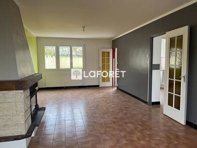 Maison à louer 764 € 4 pièces 3 chambres 82 m² 300 m² de terrain Hesdin 62140