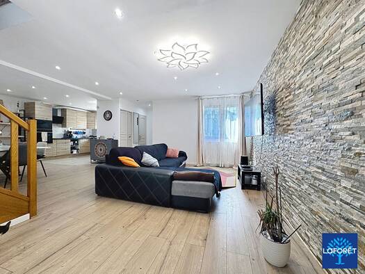 Maison à vendre 450 000 € 5 pièces 4 chambres 113,06 m² 440 m² de terrain Robert Schumann Neuilly-sur-Marne 93330