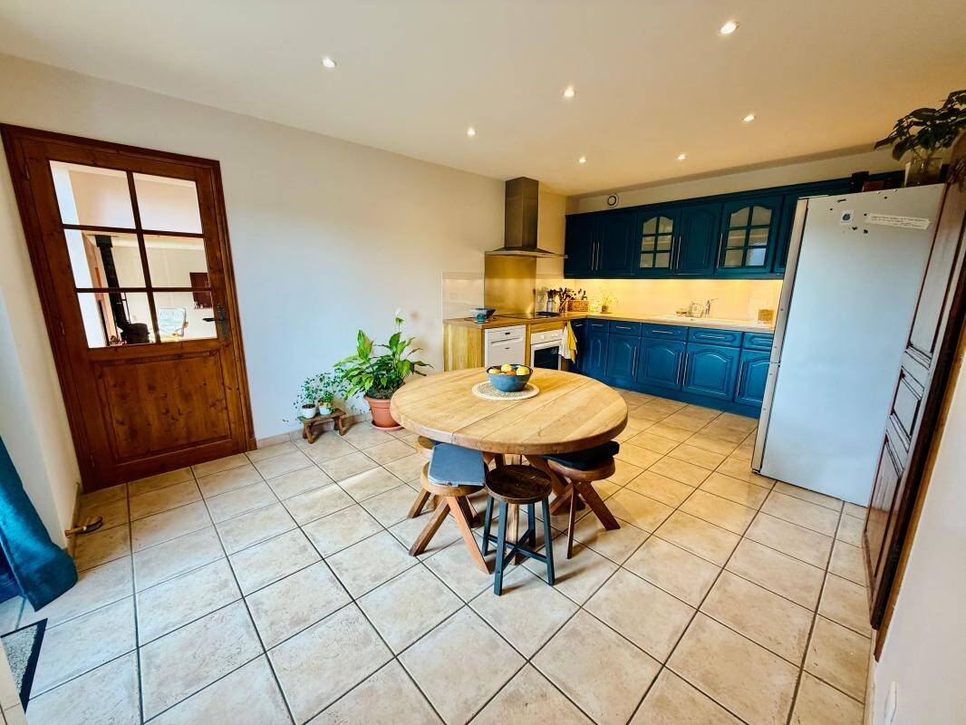 Maison à vendre, 240m², SAINT GEOIRE EN VALDAINE