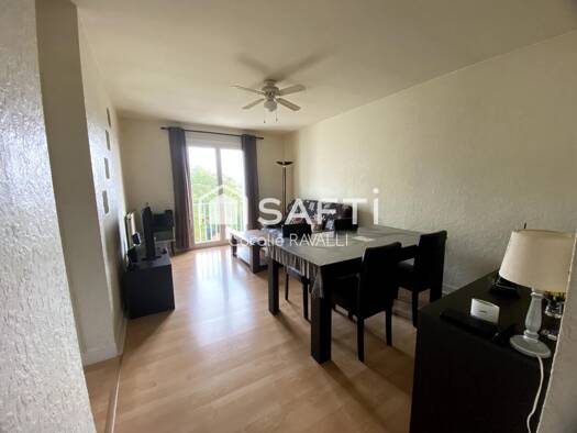 Appartement à vendre 74 900 € 2 pièces 1 chambre 48 m² Étage 4/4 Nord Soyaux 16800