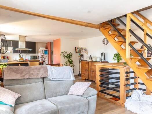 Maison à vendre 160 000 € 4 pièces 3 chambres 121 m² 350 m² de terrain Voutezac 19130
