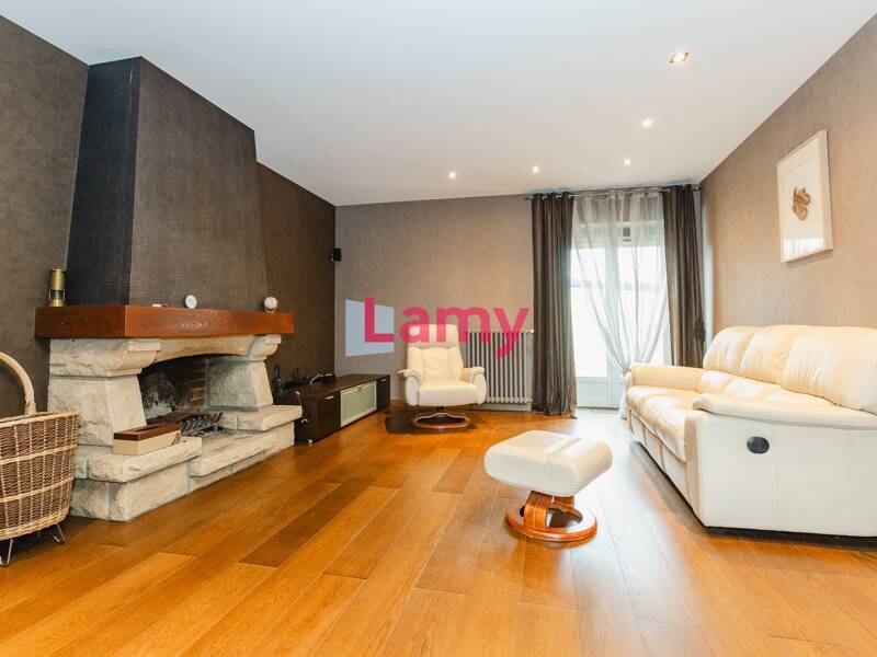 Maison à vendre, 163m², VEZIN LE COQUET