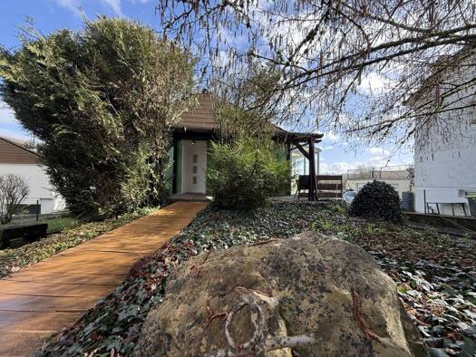 Maison de plain-pied à vendre 200 000 € 5 pièces 3 chambres 85 m² 1 300 m² de terrain Les Étangs 57530