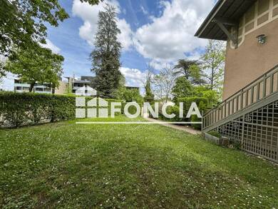 Appartement à louer 1 625 € 4 pièces 3 chambres 145,7 m² 1er étage Charbonnières-les-Bains 69260