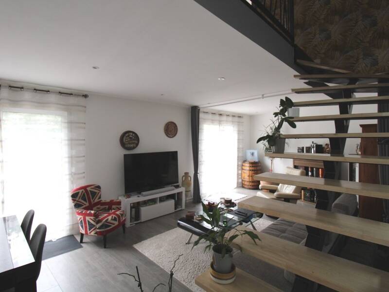 Maison à vendre, 94m², GIERES