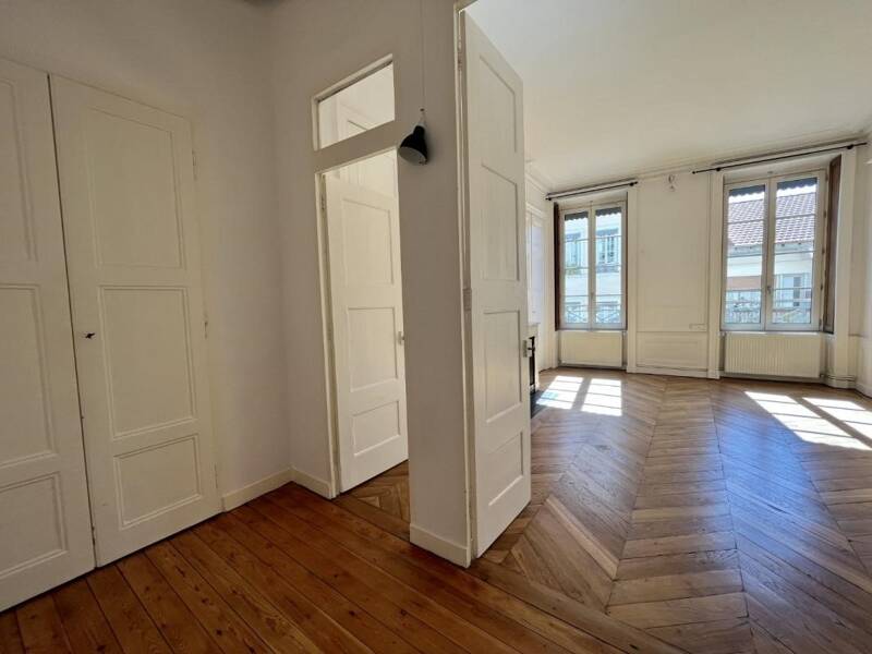 Maison à louer, 103m², LYON 2E