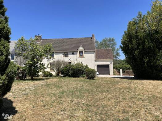 Maison à vendre 105 500 € 3 pièces 2 chambres 113 m² 686 m² de terrain Tourouvre au Perche 61190