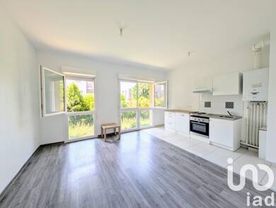 Appartement à vendre 137 000 € 1 pièce 29 m² RDC/3 Les Naquettes-Les Bournouviers Herblay-sur-Seine 95220