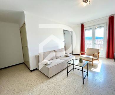 Maison à vendre 199 000 € 3 pièces 3 chambres 85 m² Greoux les Bains 04800