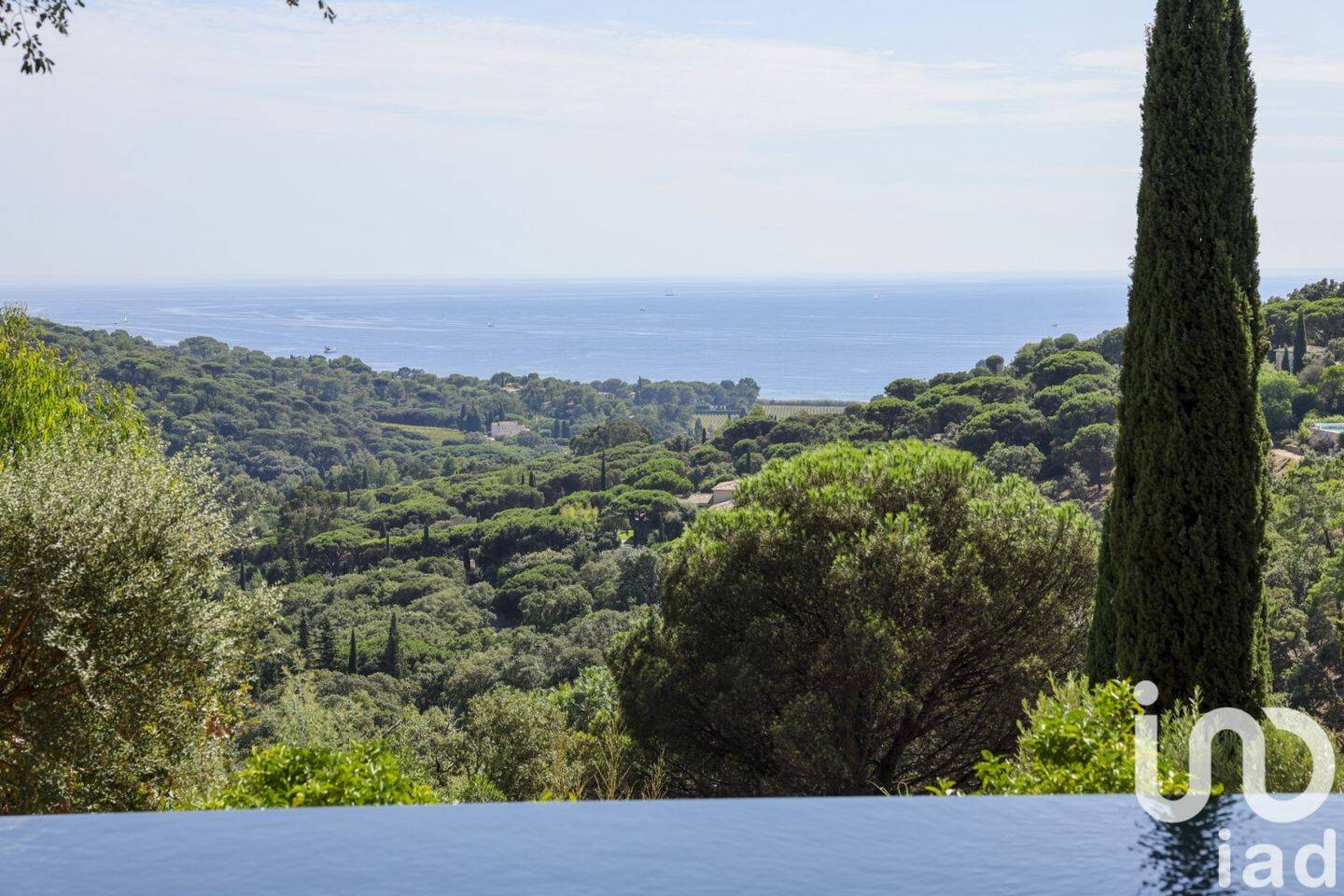 Maison à vendre, 350m², LA CROIX VALMER