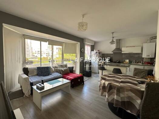 Appartement à vendre 119 000 € 2 pièces 1 chambre 42,6 m² Étage 2/5 Pau 64000