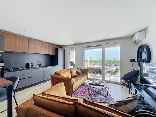 Appartement à vendre 425 000 € 3 pièces 2 chambres 66 m² Étage 2/5 Italie-Jacotot Aix-les-Bains 73100