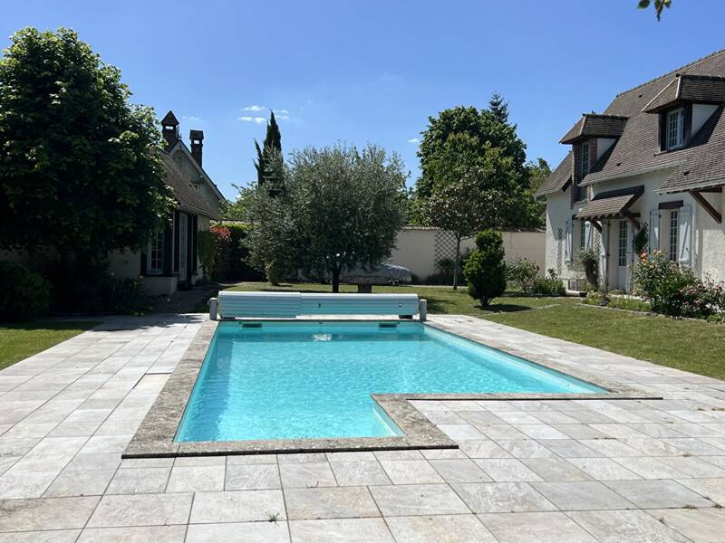 Maison à vendre, 165m², HOUDAN
