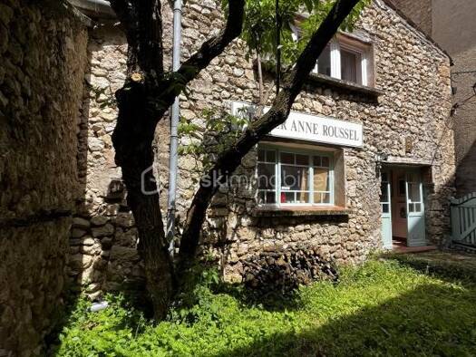 Maison à vendre 474 000 € 4 pièces 3 chambres 100 m² Moustiers-Sainte-Marie 04360