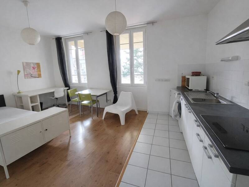 Maison à louer, 30m², SAINT ETIENNE