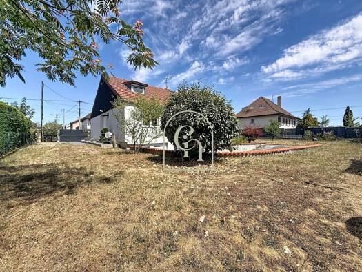 Maison à vendre 260 000 € 5 pièces 3 chambres 120 m² 715 m² de terrain Les Buttes-Les Sables Mably 42300