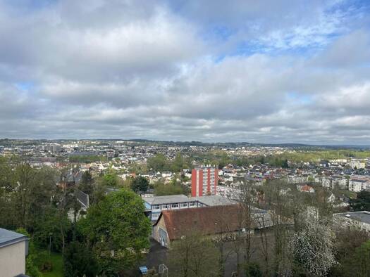 Appartement à vendre 188 600 € 3 pièces 2 chambres 65,6 m² Étage 6/6 Banjan-Fontenelles-Maillets Le Mans 72000