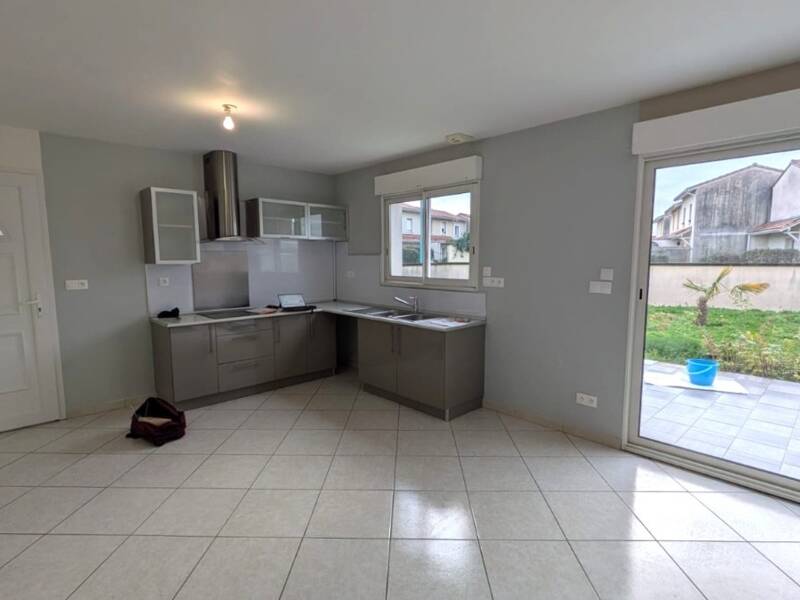 Maison à louer, 65m², SAINT SEURIN SUR L'ISLE