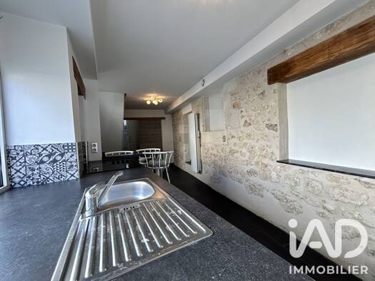 Maison de ville à vendre 113 000 € 2 pièces 1 chambre 42,49 m² Biard 86580
