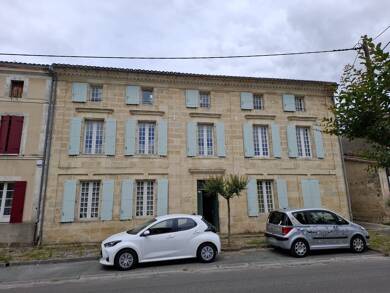 Appartement à louer 750 € 3 pièces 2 chambres 60 m² RDC Cubzac-les-Ponts 33240