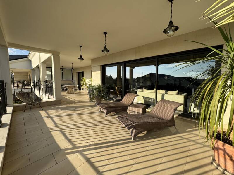 Maison à vendre, 184m², SAINT MAUR DES FOSSES