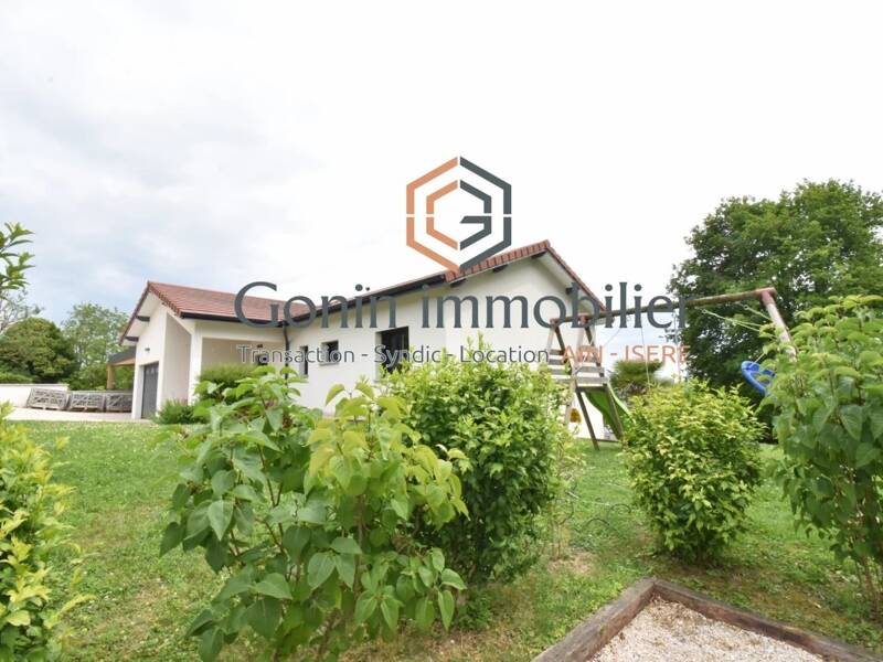 Maison à louer, 161m², VILLIEU LOYES MOLLON