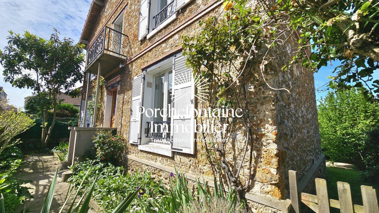 Maison à vendre, 134m², VERSAILLES