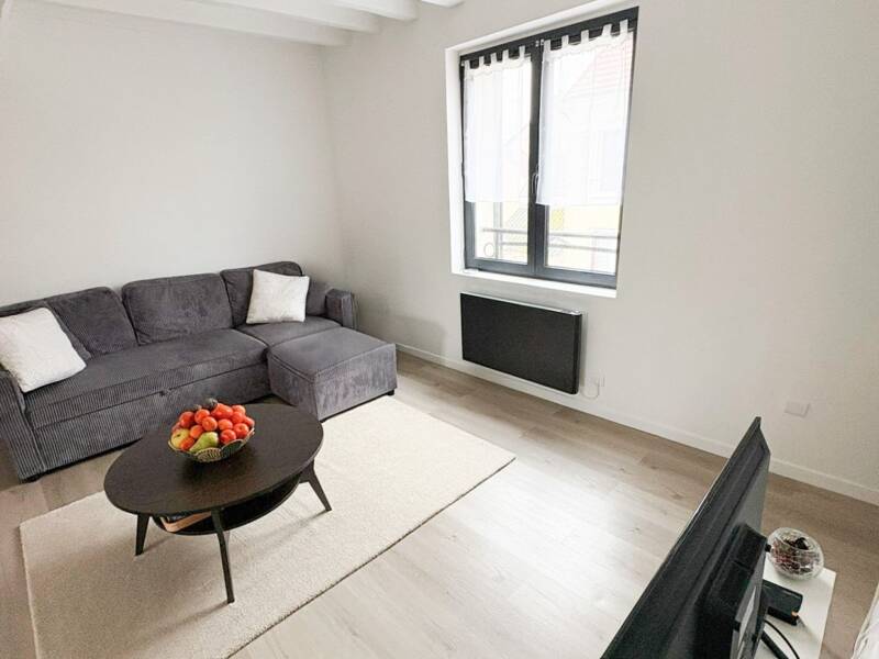Maison à vendre, 111m², MONTREUIL AUX LIONS