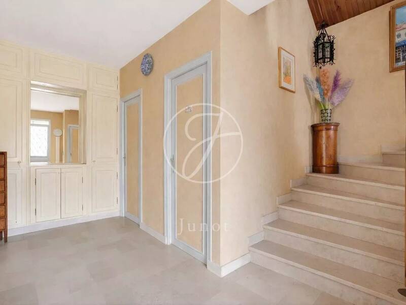 Maison à vendre, 270m², LE VESINET